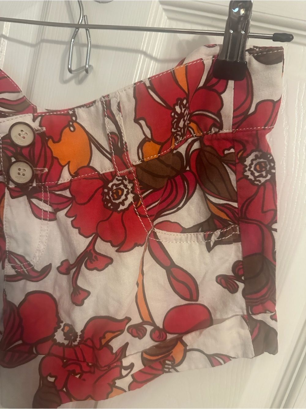 Guess Floral Print Cotton Short Shorts in Red & Orange size 28 - Picture 2 of 10
